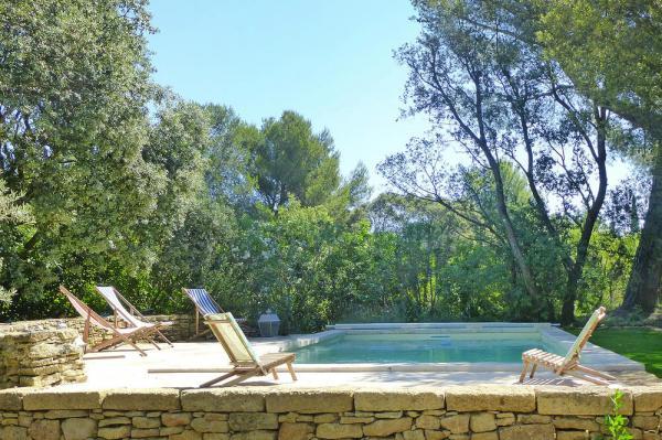 Provence Urlaub Ferienhaus für 6 Personen in Grans