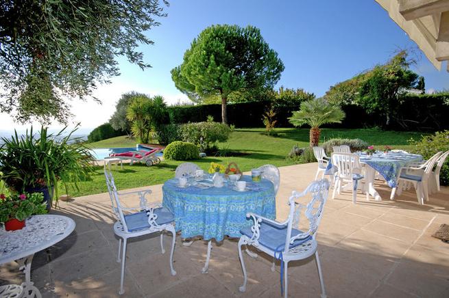 Villa an der Côte d'Azur für 8 Personen in Vence